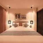 Villa Cora Seminyak Walk To Double Six Beach